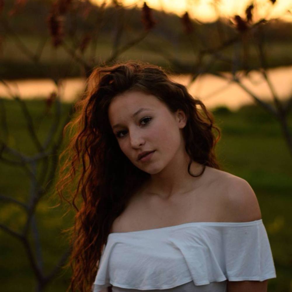 Meet your Posher, Arianne